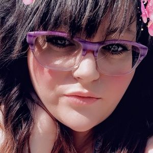 Meet your Posher, Allie